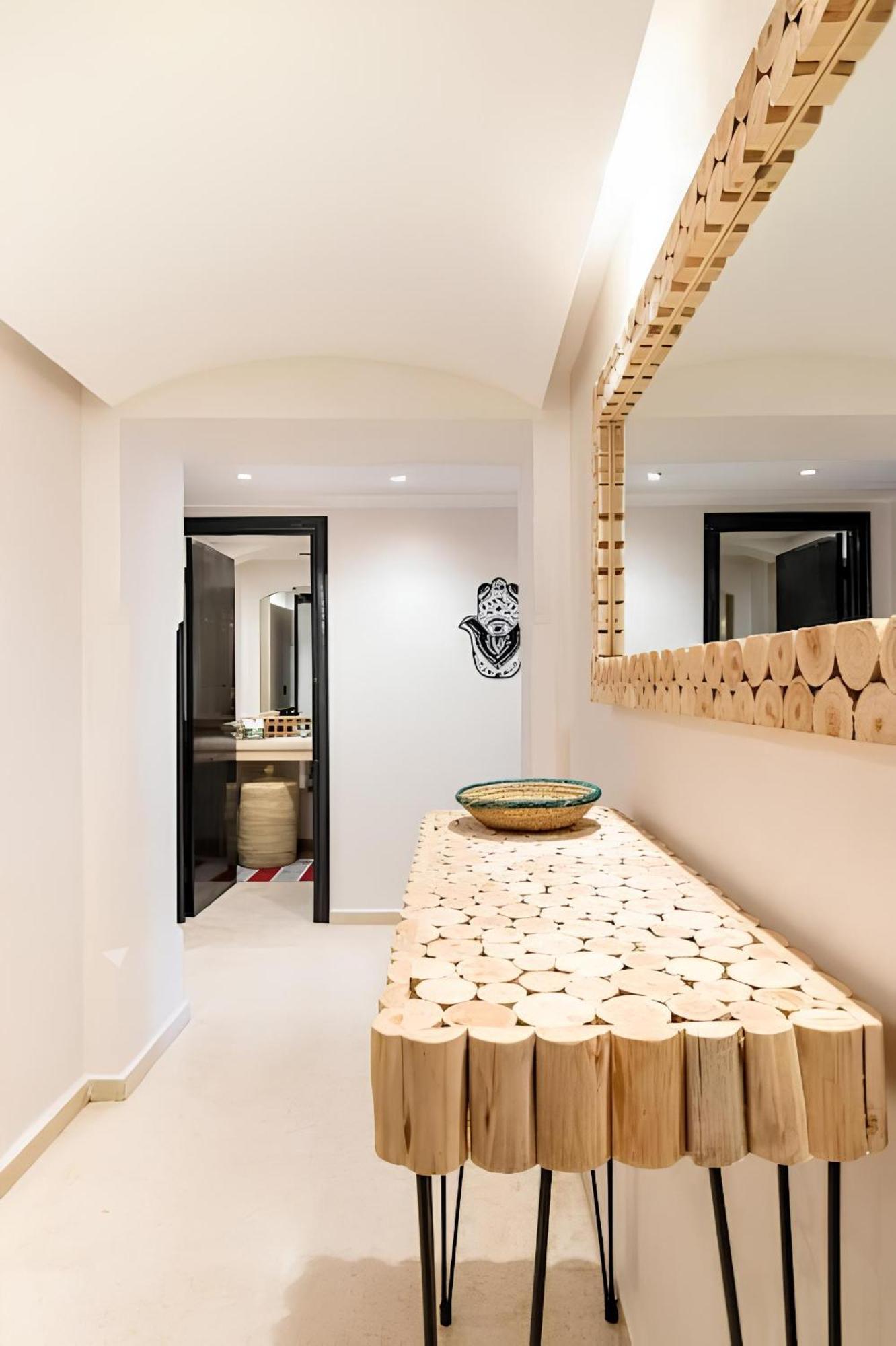 C-Appartement De Luxe Plein Centre De Gueliz Avec Piscine Parking Wifi Netflix Марракеш Экстерьер фото