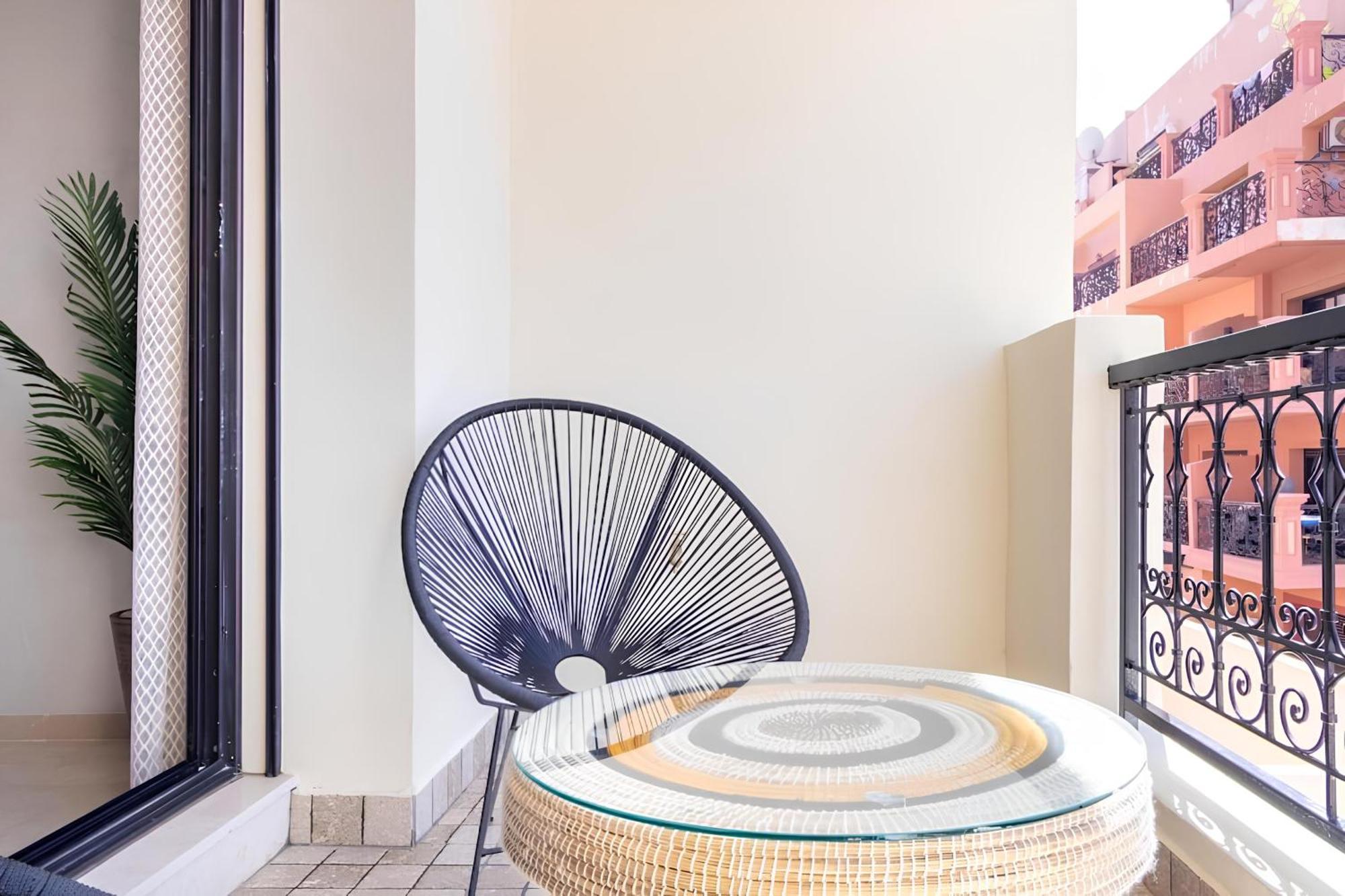 C-Appartement De Luxe Plein Centre De Gueliz Avec Piscine Parking Wifi Netflix Марракеш Экстерьер фото